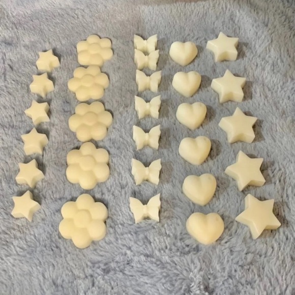 Bath & Body Works Wax Melts - Mahogany Teakwood - Picture 4 of 10